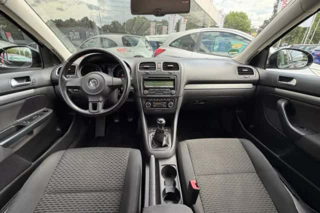 Volkswagen Golf (2012) thumbnail 3