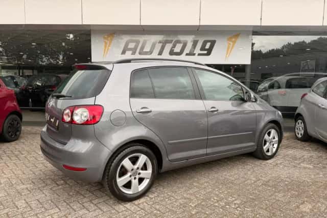 Volkswagen Golf Plus (2010) thumbnail 2