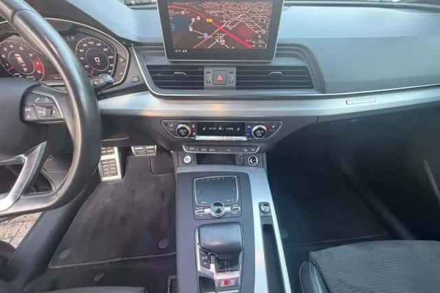 Audi SQ5 (2018) thumbnail 4
