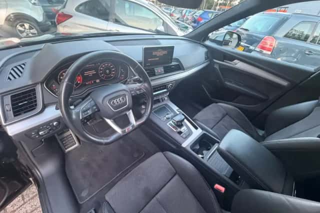 Audi SQ5 (2018) thumbnail 5