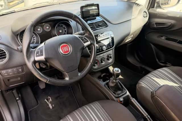 Fiat Punto Evo (2011) thumbnail 4