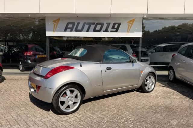 Ford Streetka (2004) thumbnail 2