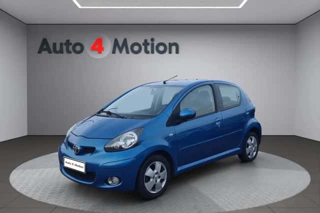 Toyota Aygo (2009) thumbnail 1