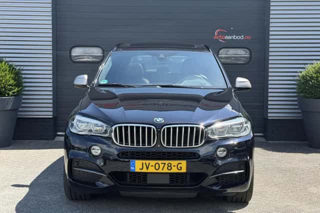 BMW X5 (2016) thumbnail 5