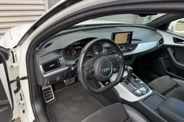 Audi A6 (2017) thumbnail 3