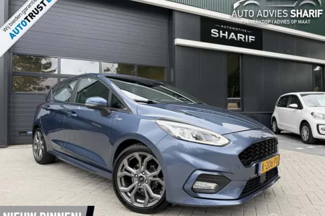 Ford Fiesta (2021) thumbnail 2
