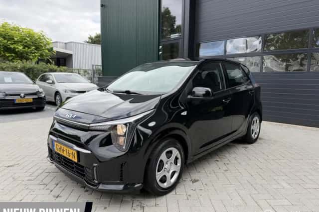 Kia Picanto (2024) thumbnail 4
