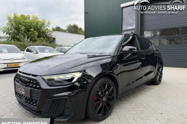 Audi A1 (2022) thumbnail 4
