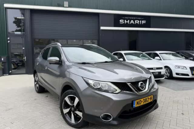 Nissan Qashqai (2017) thumbnail 1