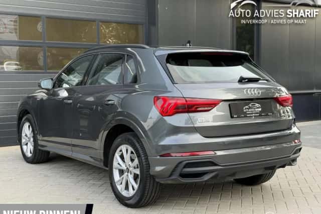 Audi Q3 (2023) thumbnail 5