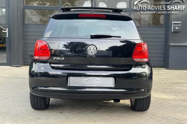 Volkswagen Polo (2011) thumbnail 5