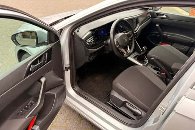 Volkswagen Polo (2025) thumbnail 5