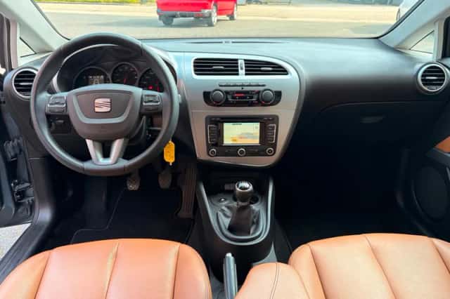 SEAT Leon (2012) thumbnail 6