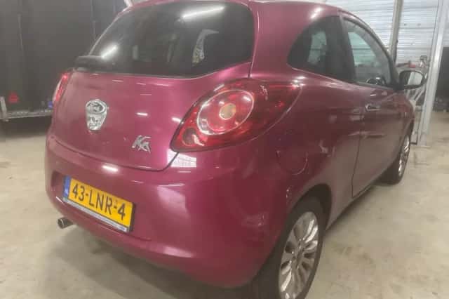 Ford Ka (2010) thumbnail 6