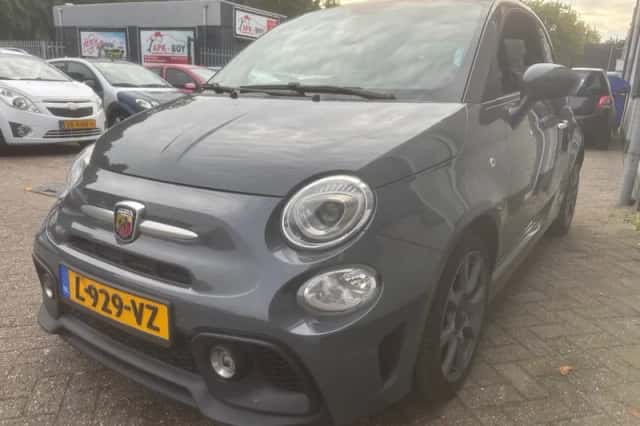 Fiat 500 Abarth (2018) thumbnail 6