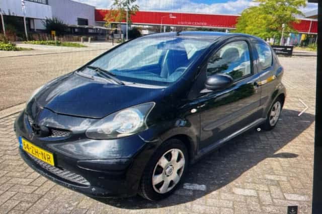Toyota Aygo (2008) thumbnail 1