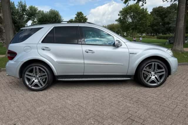 Mercedes-Benz M-Klasse (2007) thumbnail 1