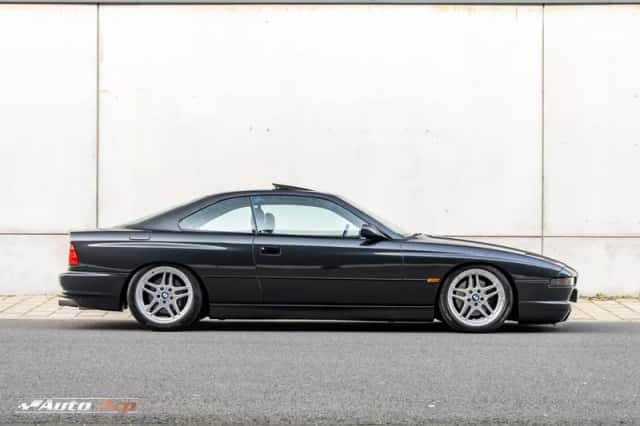 BMW 8-Serie (1991) thumbnail 6