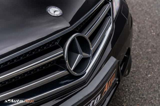 Mercedes-Benz C-Klasse (2009) thumbnail 3