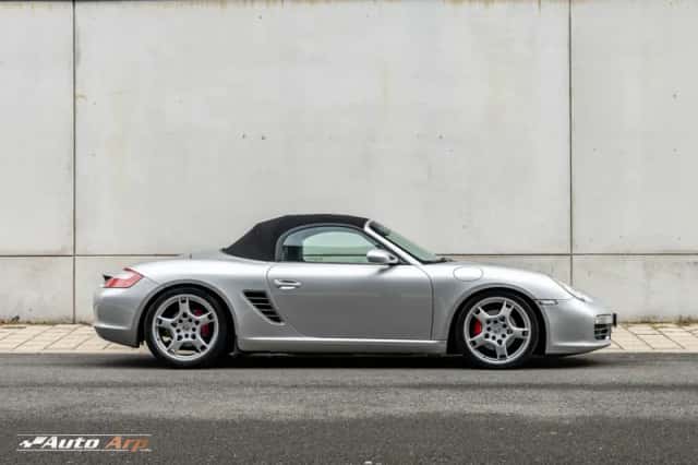 Porsche Boxster (2005) thumbnail 6