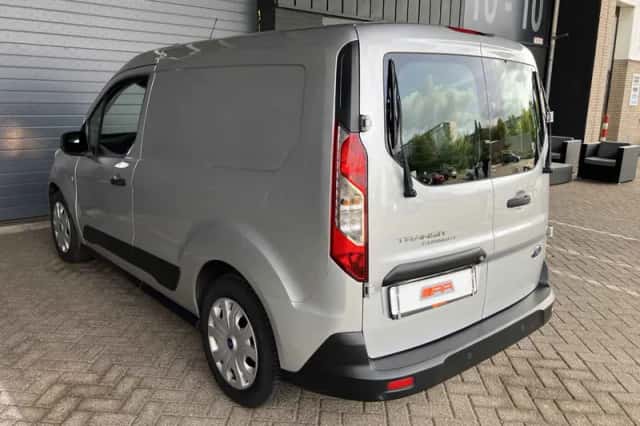 Ford Transit Connect (2019) thumbnail 4