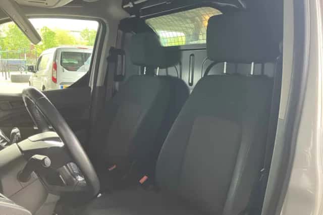 Ford Transit Connect (2019) thumbnail 6