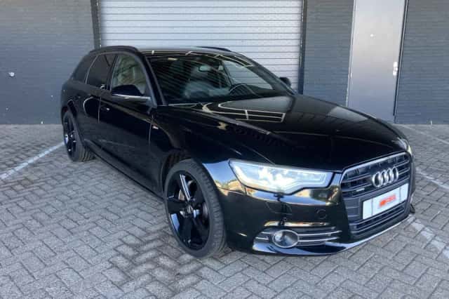 Audi A6 (2012) thumbnail 2