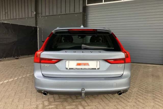 Volvo V90 (2016) thumbnail 6