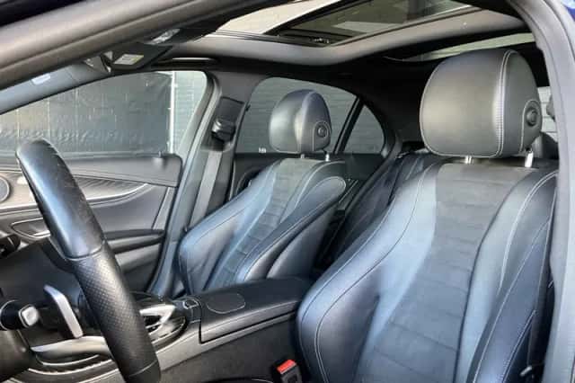 Mercedes-Benz E-Klasse (2019) thumbnail 3