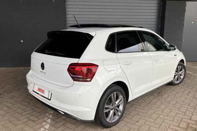 Volkswagen Polo (2021) thumbnail 3