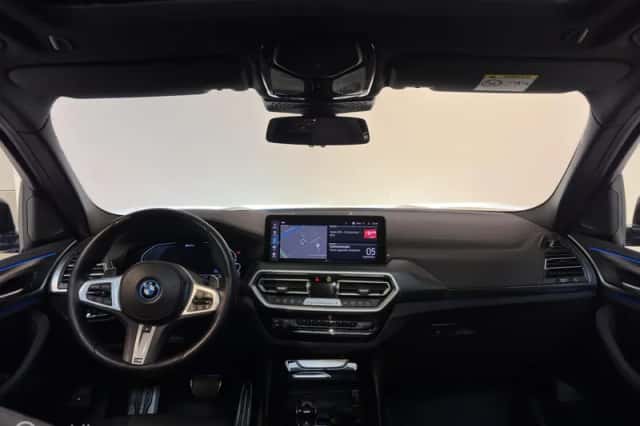 BMW X3 (2022) thumbnail 4
