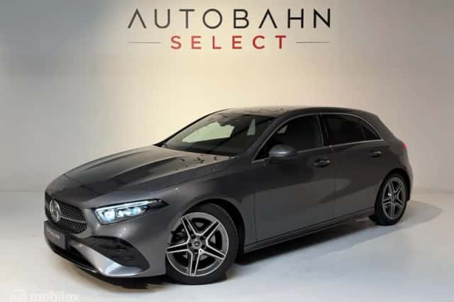 Mercedes-Benz A-Klasse (2023) thumbnail 1