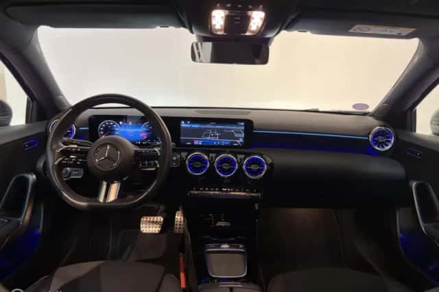 Mercedes-Benz A-Klasse (2023) thumbnail 4