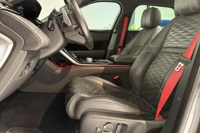 Land Rover Range Rover Velar (2019) thumbnail 3