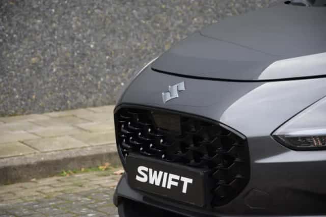 Suzuki Swift (2026) thumbnail 4