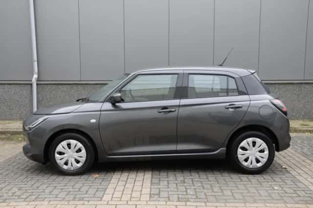 Suzuki Swift (2026) thumbnail 5