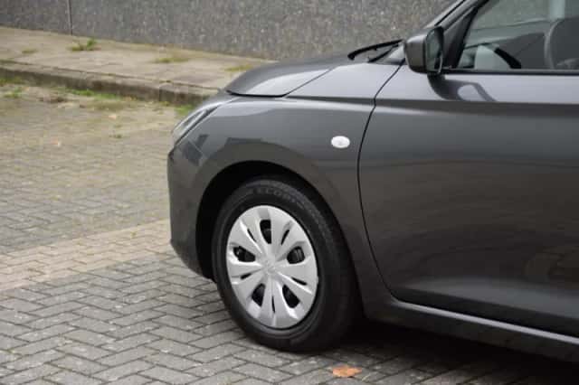 Suzuki Swift (2026) thumbnail 6