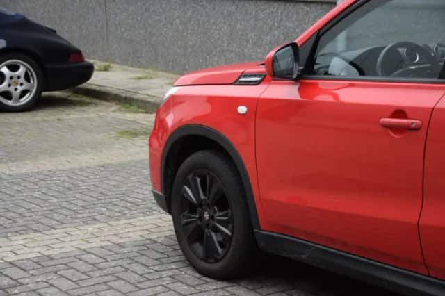 Suzuki Vitara (2019) thumbnail 5