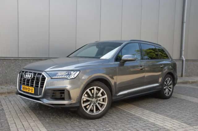 Audi Q7 (2020) thumbnail 1