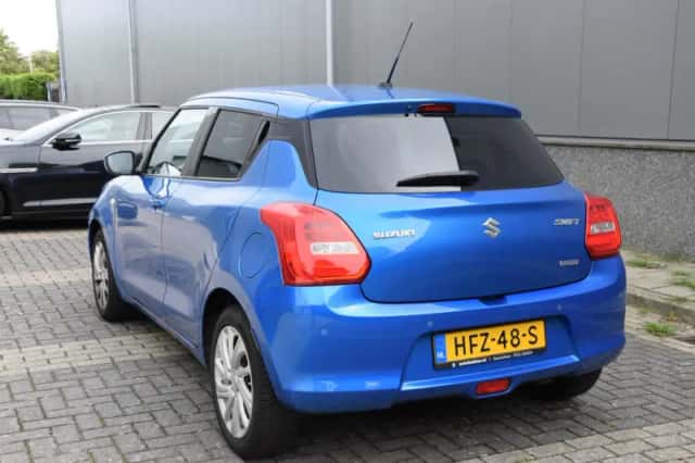 Suzuki Swift (2023) thumbnail 6