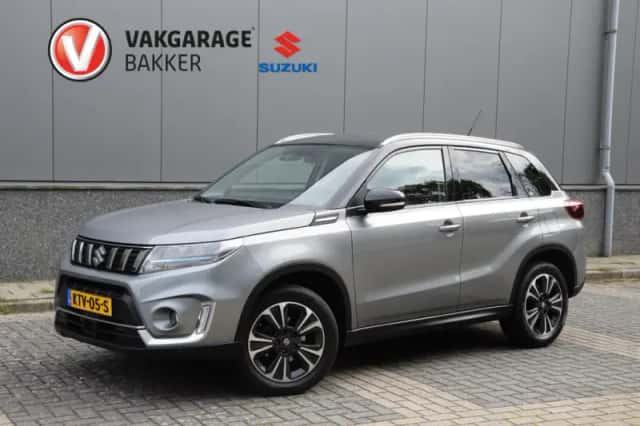 Suzuki Vitara (2023) thumbnail 1