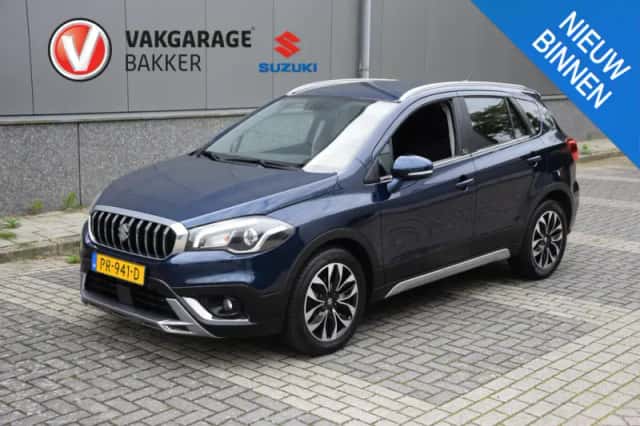 Suzuki S-Cross (2017) thumbnail 1