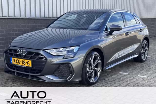 Audi A3 (2025) thumbnail 1