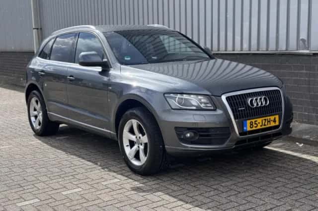 Audi Q5 (2009) thumbnail 5