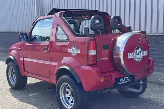 Suzuki Jimny (2006) thumbnail 3