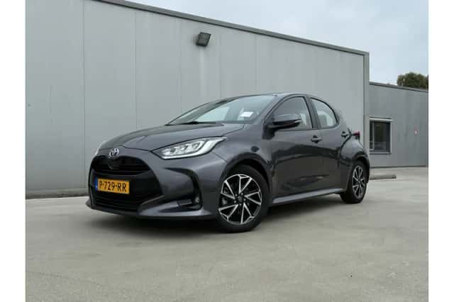 Toyota Yaris (2022) thumbnail 1