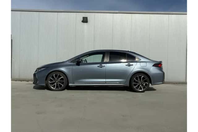 Toyota Corolla (2019) thumbnail 3