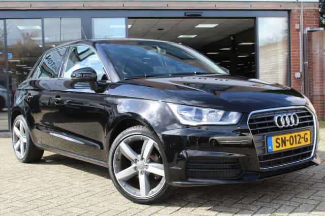 Audi A1 (2017) thumbnail 4
