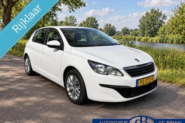 Peugeot 308 (2017) thumbnail 1
