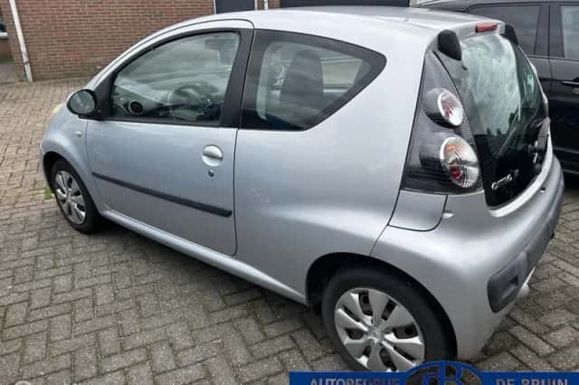 Citroën C1 (2010) thumbnail 3